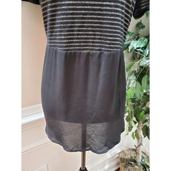 Mossimo Women's Black Striped Rayon Short Sleeve Round Neck Casual Blouse Size L - Picture 5 of 9